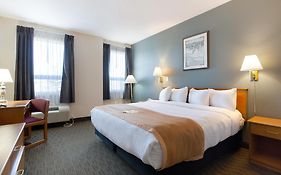 Lakeview Inns & Suites - Okotoks